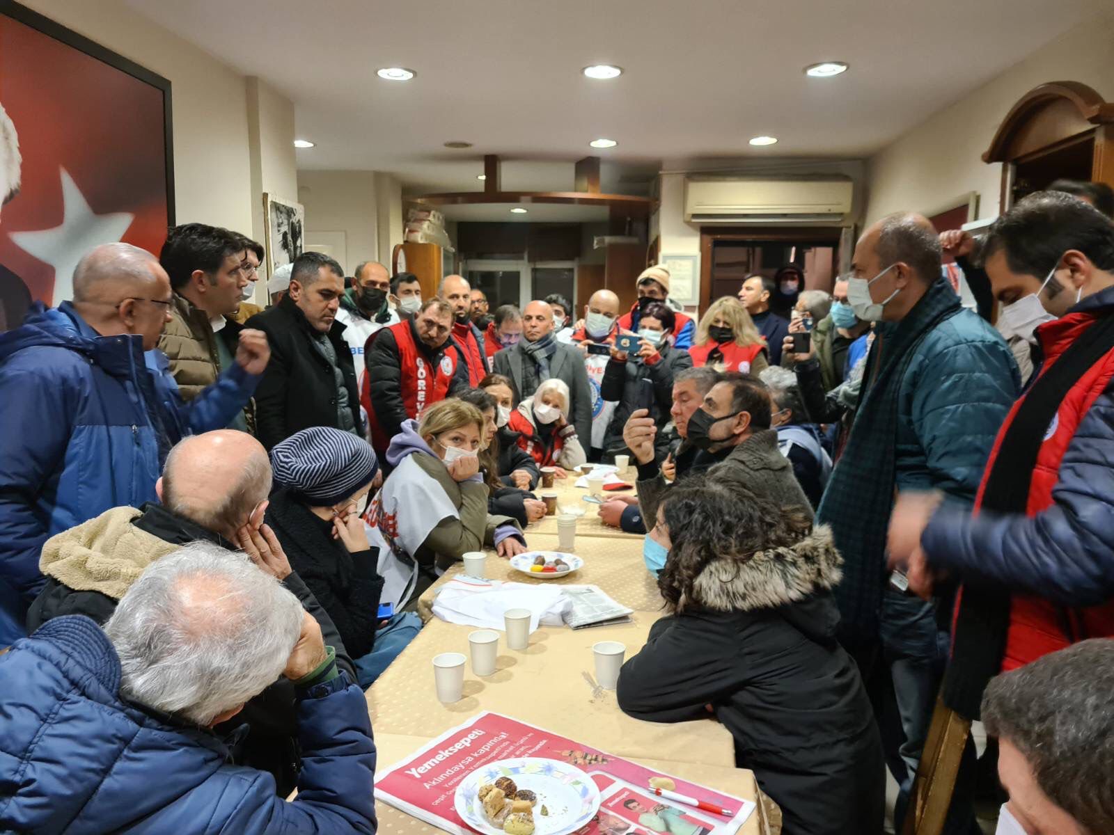 Bakırköy Belediyesi işçileri hakkını söke söke alacak!