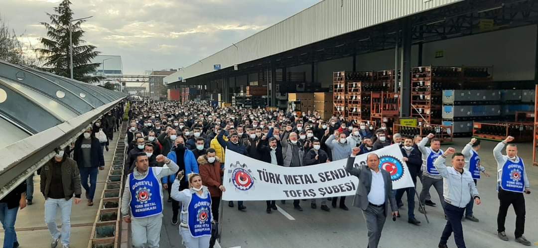 Bursa Tofaş’tan bir işçi: Türk Metal’in taslağı ile ekonominin geldiği durum arasında dağlar var