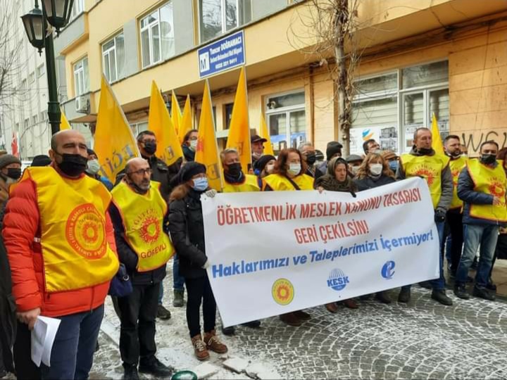 Öğretmen Meslek Kanunu yasalaştı: Öğretmenlerin iş güvencesi tehlikede