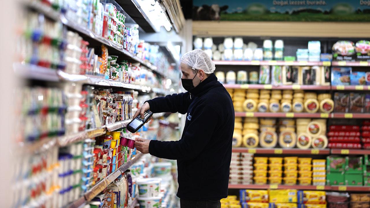 İstanbul İkitelli’den bir zincir market işçisi: Hayat pahalılığına çözüm basit: eşel mobil ücret sistemi