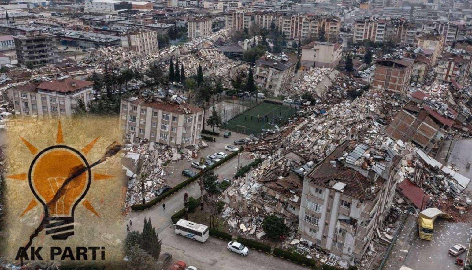 AKP deprem üzerine geldi enkaz altında bırakıp gidiyor