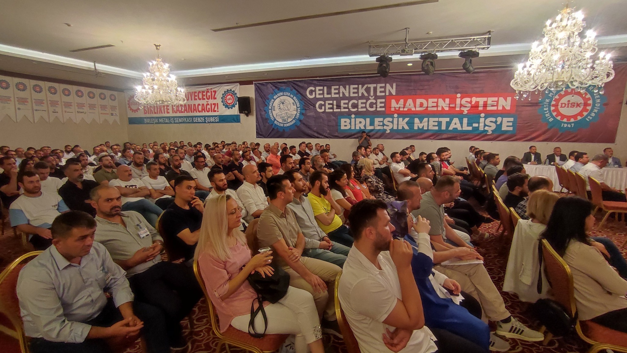 Birleşik Metal İş Gebze Şube Genel Kurul’u gerçekleşti: Krizin faturası patronlara!