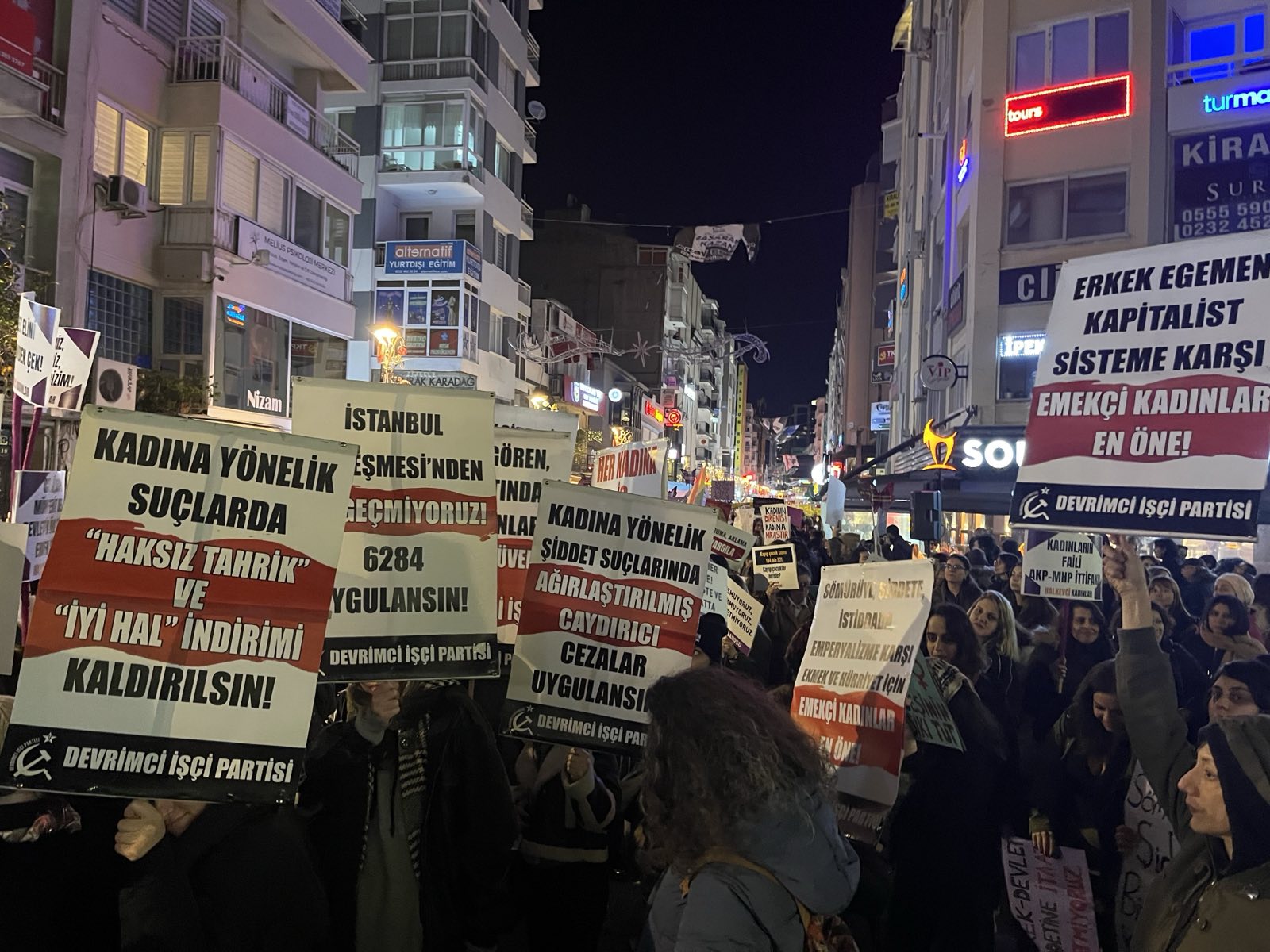 İzmir 25 Kasım